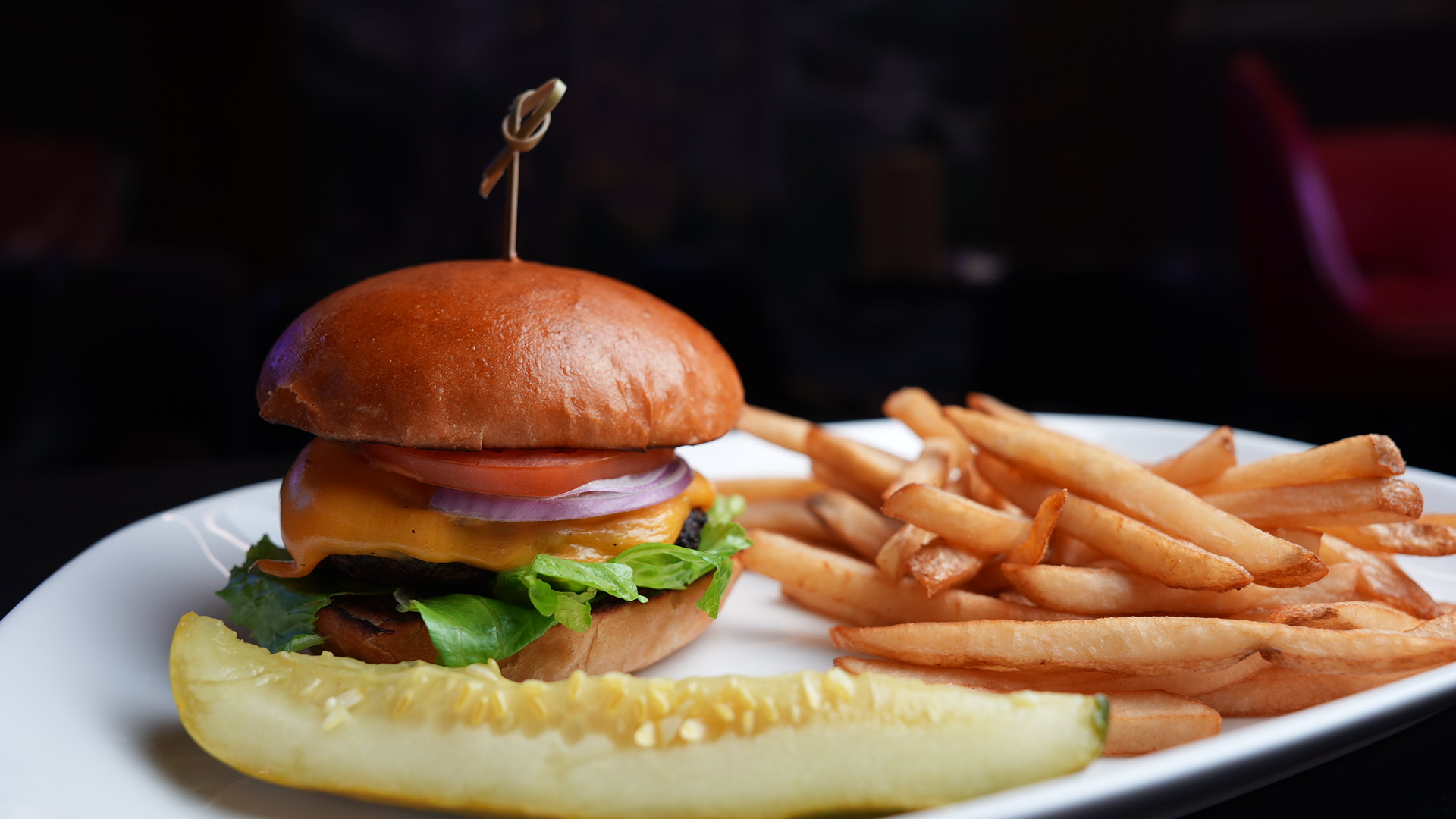 Classic Cheeseburger